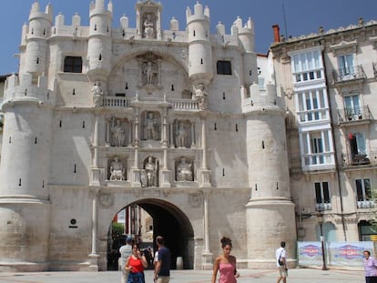 El arco de Santamaría, una de las doce puertas de acceso a la ciudad en la Edad Media.
