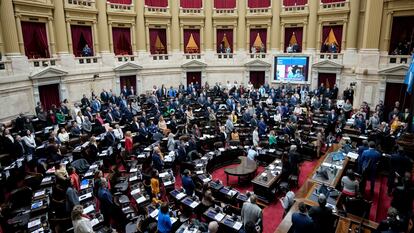 Diputados comienzan una sesión en el Congreso de Argentina, en junio pasado en Buenos Aires.