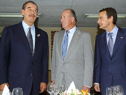 Vicente Fox, el rey Juan Carlos y José Luis Rodríguez Zapatero, durante su encuentro en Costa Rica.