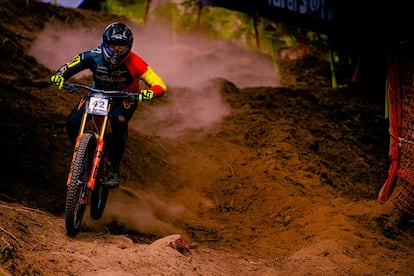El campeón de España de Mountain bike Dani Castellanos durante la prueba de la Copa del Mundo de Val di Sole, Italia. Imágen cedida por su equipo.