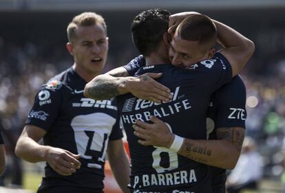 Los futbolistas &#039;felinos&#039; celebran el tanto de Castillo