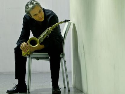 El saxofonista Perico Sambeat, director del homenaje a Mingus en el Jimmy Glass.