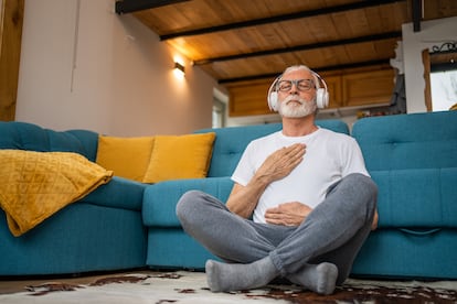 Para tomar decisiones con más confianza se puede usar la técnica de apuntar los pros y contras o el 'mindfulness'.