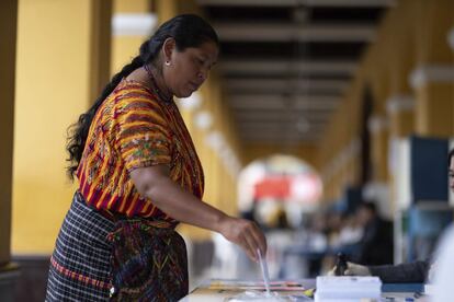 Durante estas elecciones, los guatemaltecos tienen la posibilidad de elegir por primera vez a una mujer como presidenta hasta 2024.