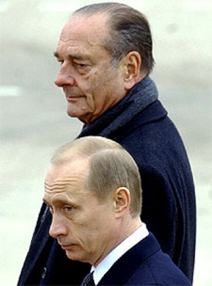 Los presidentes de Francia y Rusia, Jacques Chirac y Vladímir Putin