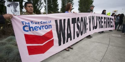Manifiestación ante el consejo de accionistas de la compañía Chevron en San Ramón, California, el pasado 29 de mayo.