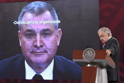 El presidente de México, Andrés Manuel López Obrador, participa hoy durante su conferencia de prensa matutina en Palacio Nacional