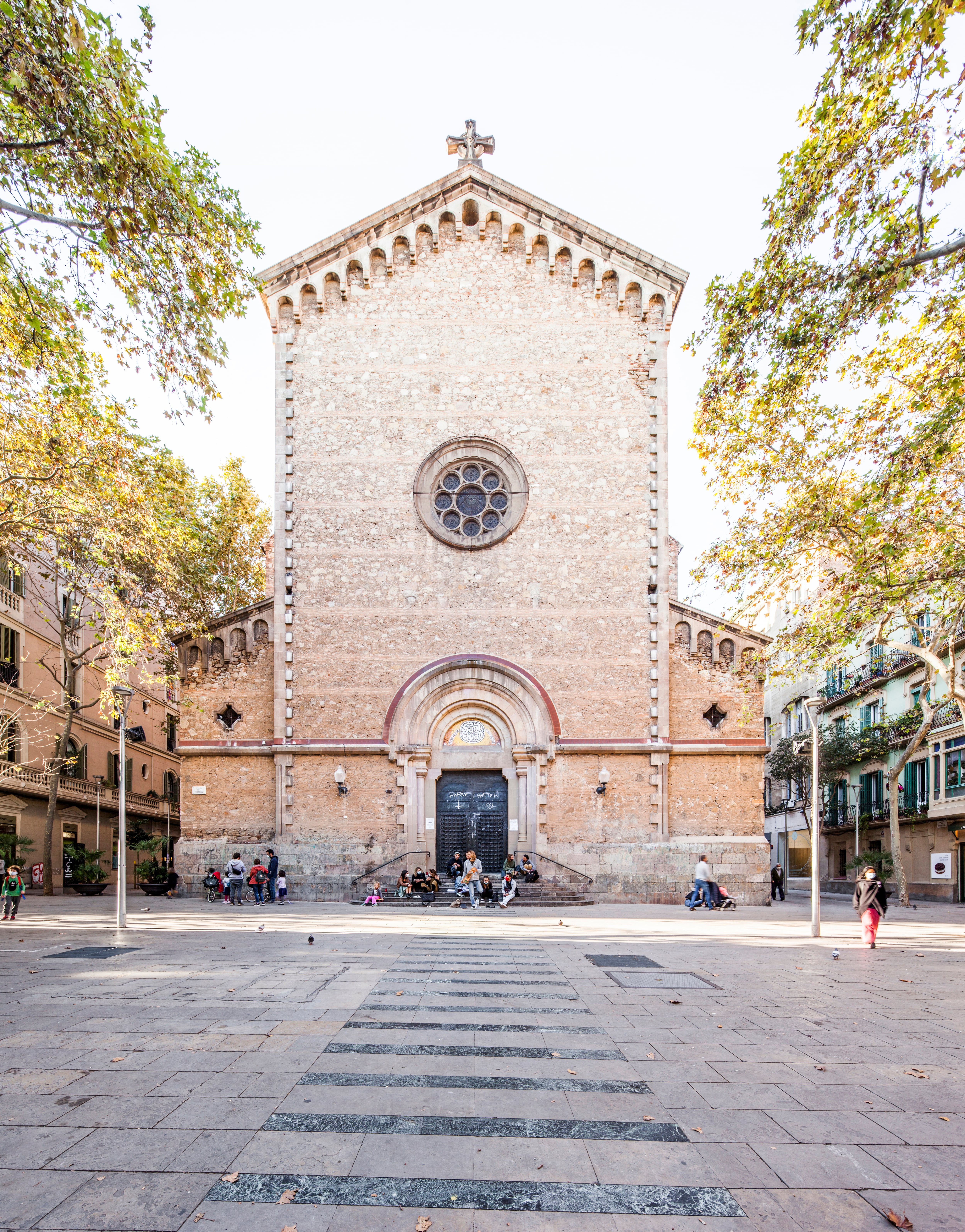 Plaza de la Virreina (Barcelona), 1985.