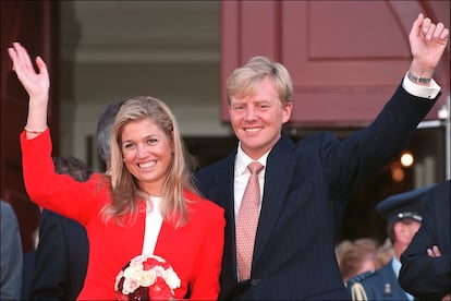 An image of the young couple Máxima Zorreguieta and then-Prince Willem-Alexander in September 2001, a year before their wedding. 