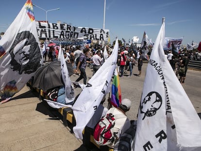 La agrupaci&oacute;n social Tupac Amar&uacute; reclama a la libertad de Sala.