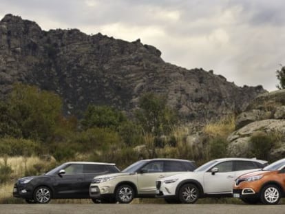 De izquierda a derecha, los todoterrenos peque&ntilde;os Ssangyong Tivoli, Suzuki Vitara, Mazda CX-3 y Renault Captur. 