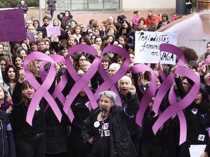 Protesta de mujeres periodistas el 8-M.