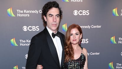 Sacha Baron Cohen e Isla Fisher en una gala en Washington, en diciembre de 2022.