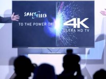 Vista de una pantalla de televisión 4K expuesta en la feria IFA, la feria de tecnología más importante de Europa, durante la presentación a los medios de la 53 edición de la feria en Berlín, Alemania, hoy, miércoles 4 de septiembre de 2013.