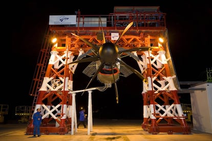 Un motor de aviación en el banco de pruebas de ITP en Zamudio (Vizcaya).