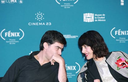 Ricardo Giraldo, de Cinema 23 y la actriz Cecilia Suárez.