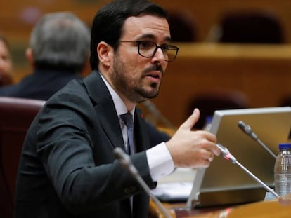 El ministro de Consumo, Alberto Garzón, en una comparecencia en el Senado.  EFE