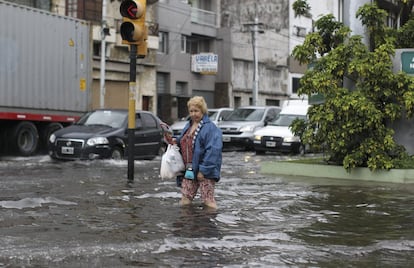 Hubo inundaciones en las localidades bonaerenses de Tigre y San Fernando (zona norte), así como en Quilmes, Ensenada, Berisso (sur), y Luján y La Matanza (oeste).