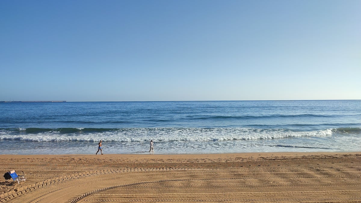 A Father's Fear of the Sea, Faced Through His Daughter's Joy