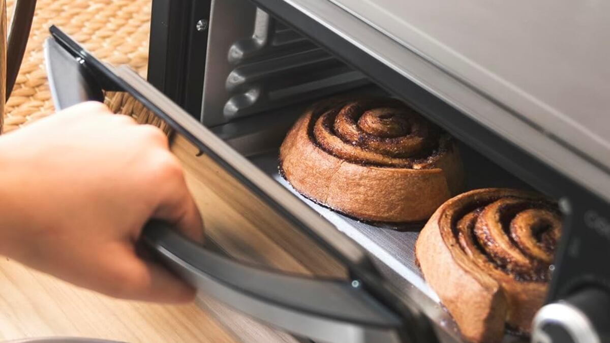 Horno de sobremesa de 1000 W.