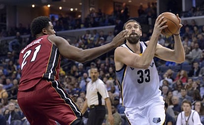 Marc Gasol, ante Whiteside.