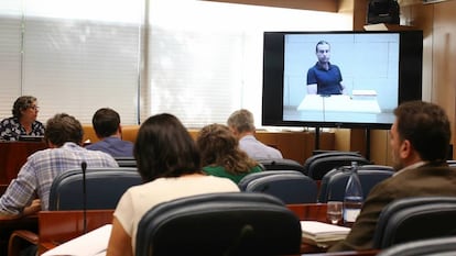 Jose Luis Aneri declara por videoconferencia en la Comision de Investigacion sobre corrupcion politica en la Comunidad de Madrid.