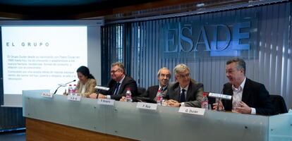 Ponentes en el encuentro organizado por Esade y Deloitte.