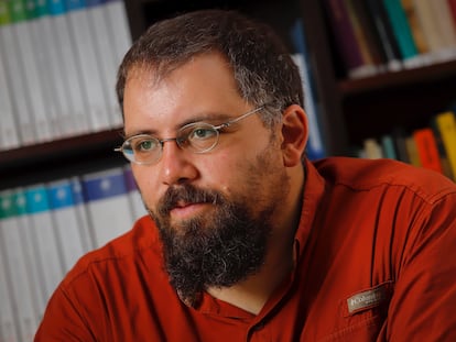 Pablo Ortúzar es antropólogo e investigador del Instituto de Estudios de la Sociedad.