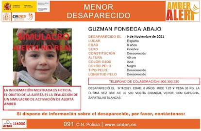 Simulación de un cartel sobre un menor desaparecido. Este es uno de los modelos barajados por el Ministerio del Interior.