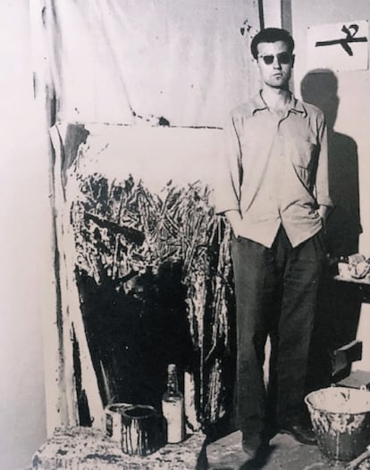 Rafael Canogar en una imagen de los años sesenta.