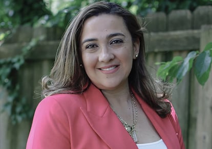 Paola Jaramillo, directora de Enlace Latino NC.
