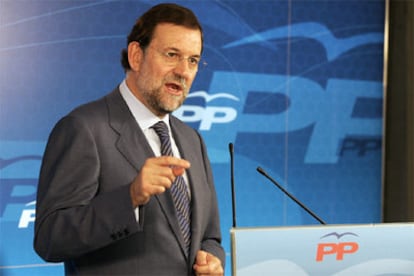 Comparecencia de Mariano Rajoy tras la intervención del presidente del Gobierno en la que informó del inicio del diálogo con ETA.