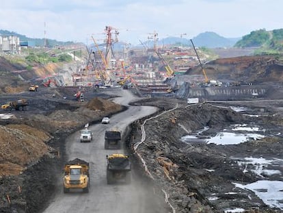 Vista de las obras de ampliaci&oacute;n del Canal de Panam&aacute;, que arrancaron en 2009.