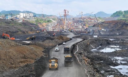 Vista de las obras de ampliaci&oacute;n del Canal de Panam&aacute;, que arrancaron en 2009.