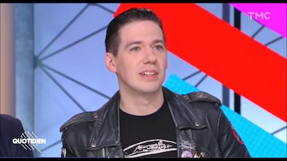 Tobias Forge sin maquillaje en un programa de televisión. / YOUTUBE