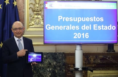 Cristóbal Montoro, ministre d'Hisenda, presenta els Pressupostos del 2016.