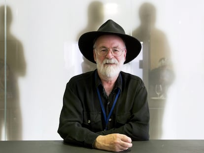 El novelista británico Terry Pratchett, en una imagen de 2012.