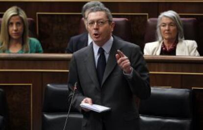 Alberto Ruiz Gallardón en una sesión de control al Gobierno en el Congreso de los Diputados