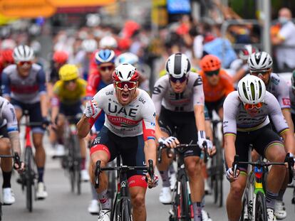 Alexander Kristoff celebra la victoria en la primera etapa del Tour.