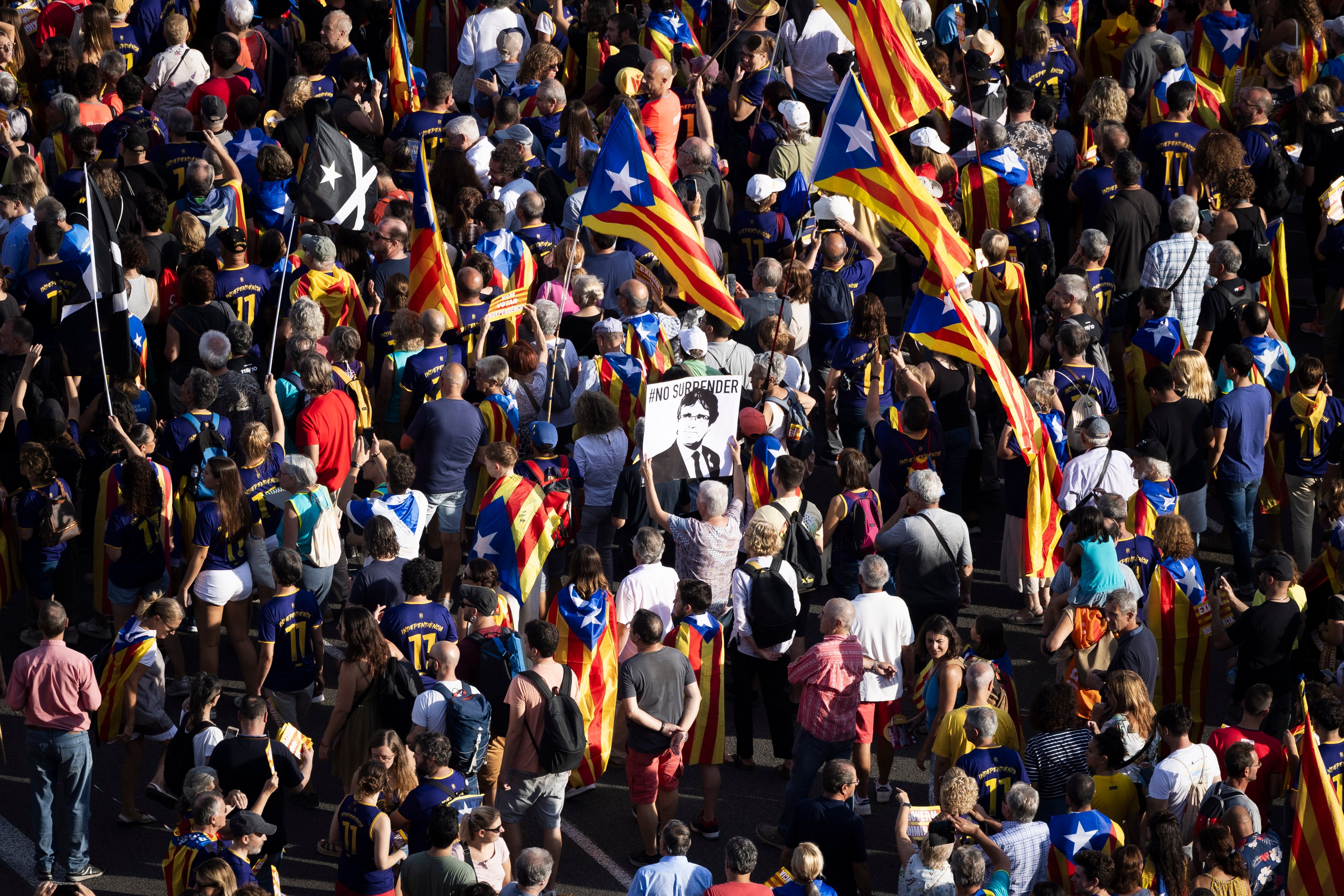 Una Diada bajo mínimos medirá el pulso de un independentismo en plena refundación 