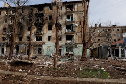 Residential buildings severely damaged by permanent Russian military attacks in the city of Avdiivka, November 2023.