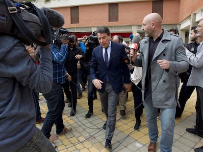 Ignacio Gonz&aacute;lez, saliendo el pasado d&iacute;a 18 de los juzgados de Estepona.