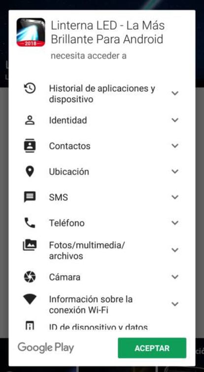 Permisos que pide la 'app' de una linterna.