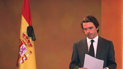 Comparecencia en La Moncloa del 11 de marzo de 2004 del entonces presidente del Gobierno español, José María Aznar, tras el brutal atentado terrorista contra varios trenes de cercanías.