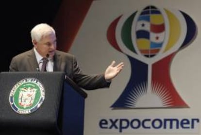 El presidente de Panamá, Ricardo Martinelli, habla este 17 de abril, durante el acto inaugural de la XXXI Feria Expocomer, en Ciudad de Panamá (Panamá).