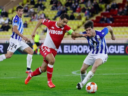 Ben Yedder se escapa de Elustondo