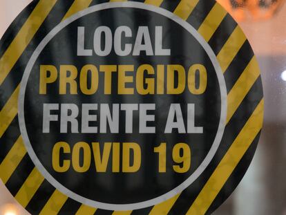 Un local que acredita estar protegida contra la covid-19, en Madrid.