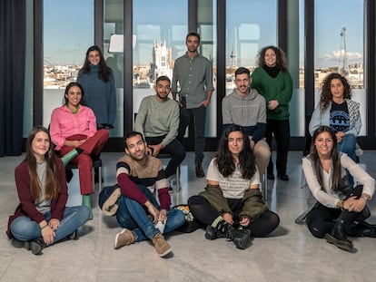 De izquierda a derecha, primera fila, Andrea Juarez, Vicente Martín, Sara Riveiro y Alba Ruiz. En segunda fila, Claudia Urbano, Adrián Fauro, José Ángel Castro e Imán El Hannaoui. La tercera fila, Elena García, Pedro Tamames y Lucía Rodríguez.