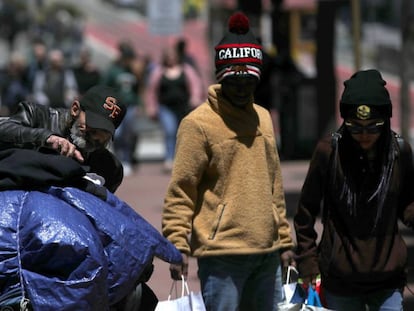 Una persona sin hogar, en San Francisco.