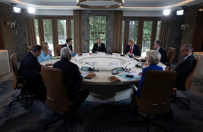 Los líderes del G-7 durante la reunión del lunes en Kananaskis (Canadá).